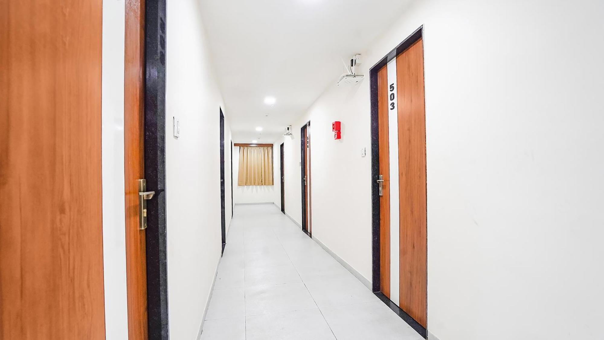 Fabhotel Vishala In Ahmedabad Buitenkant foto