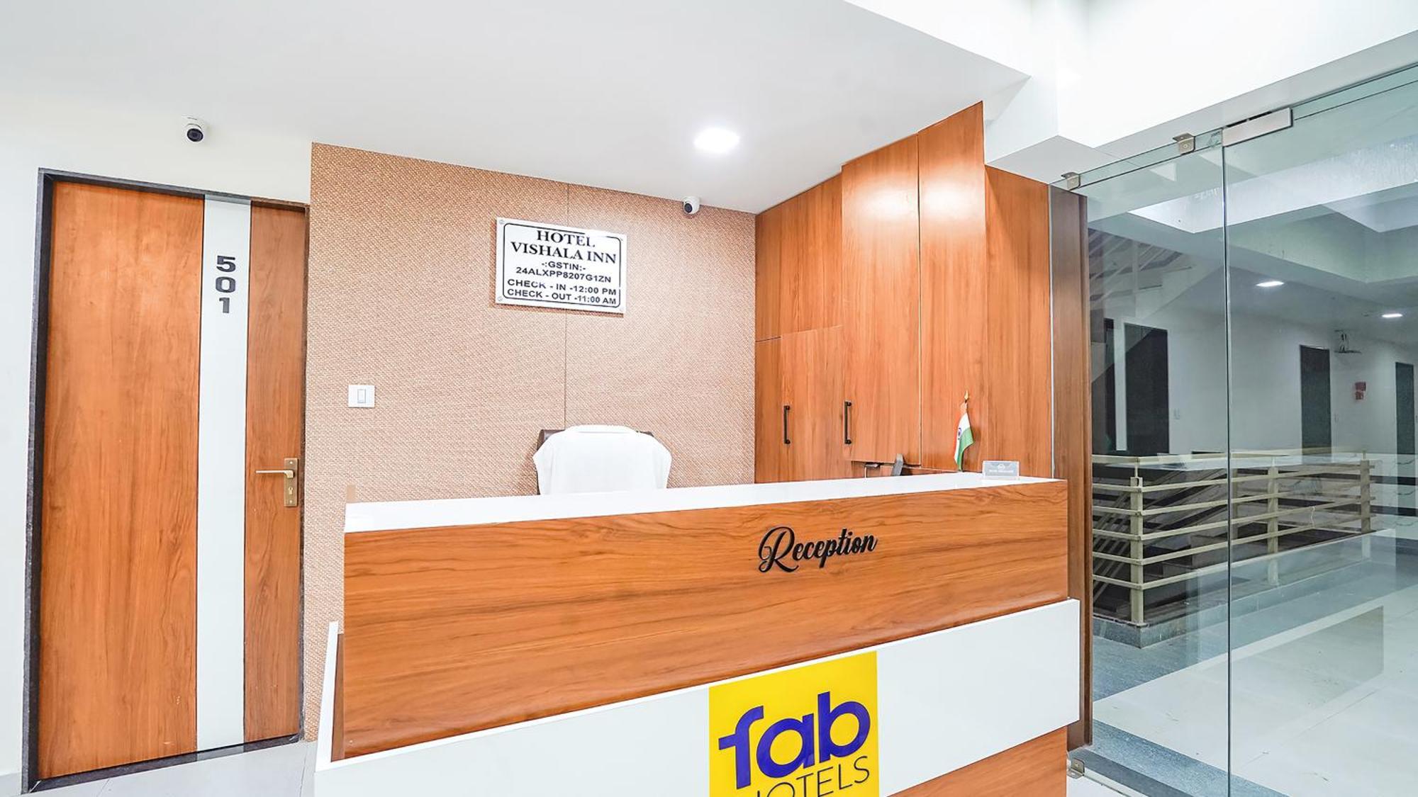Fabhotel Vishala In Ahmedabad Buitenkant foto